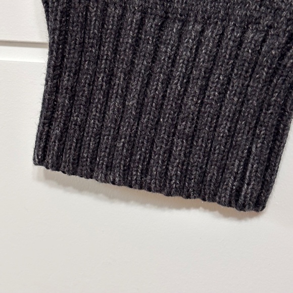 Dockers' 100% Cotton men's crew neck dark grey sweater size XL - Picture 4 of 13